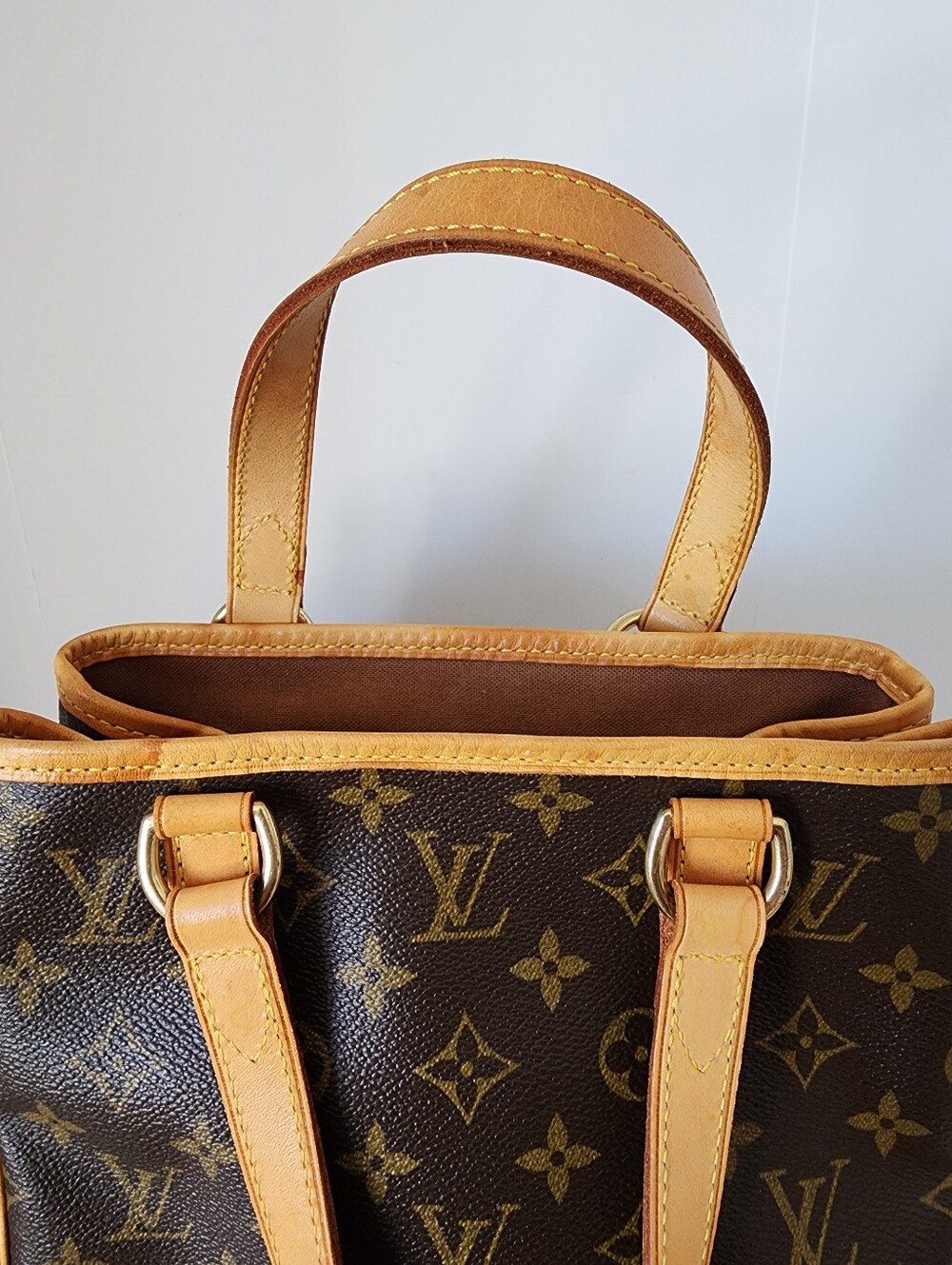 Louis Vuitton Batignolles Vertical PM Bucket Monogram Top Handle Bag / Mini Tote - Picture 10 of 16